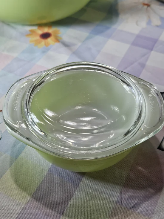 Pyrex Lime Green 024 & 080 -Set Of 2 - Picture 2 of 12